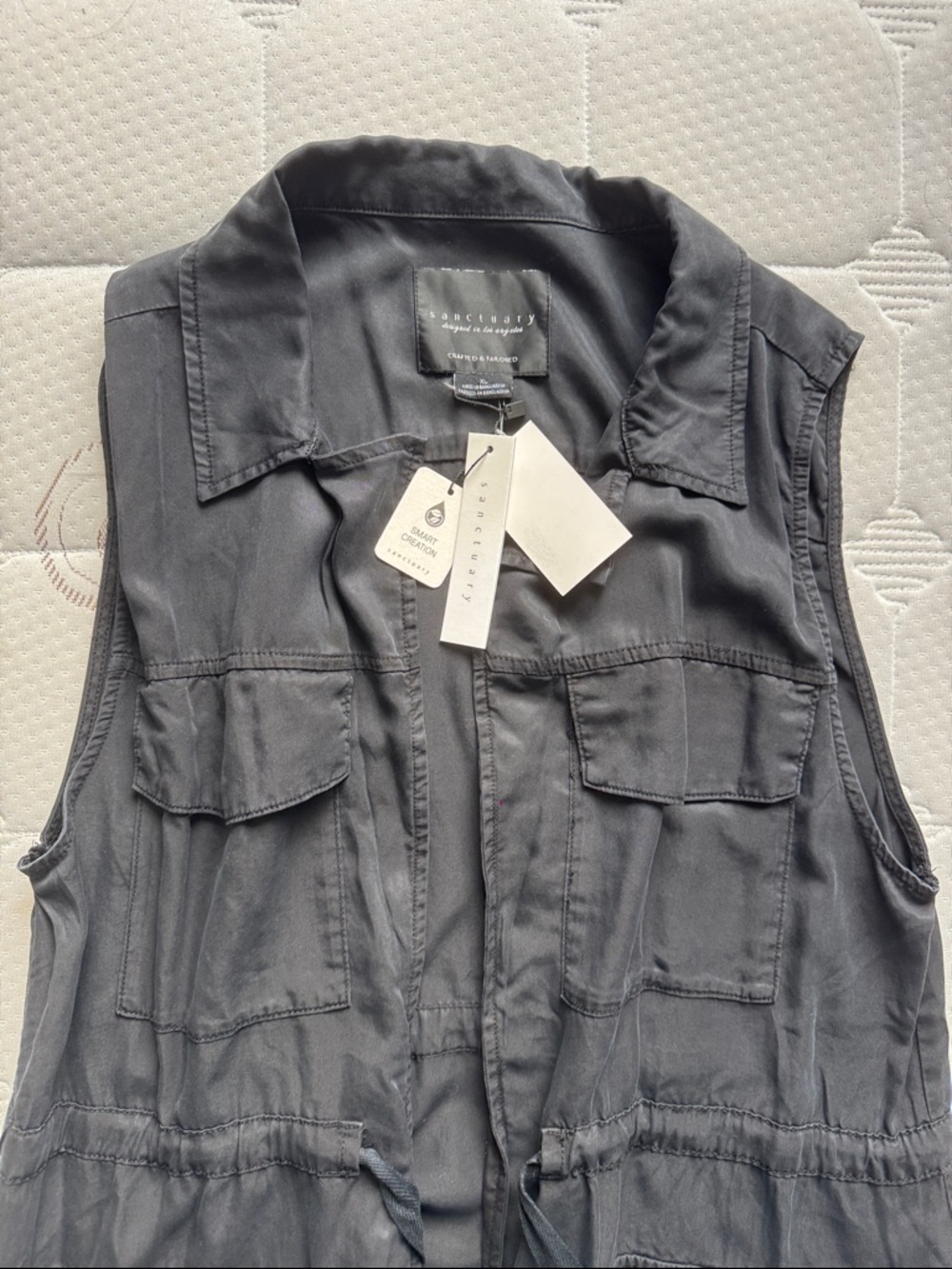 Sanctuary Black Sleeveless Utility Vest with Front Flap Pockets